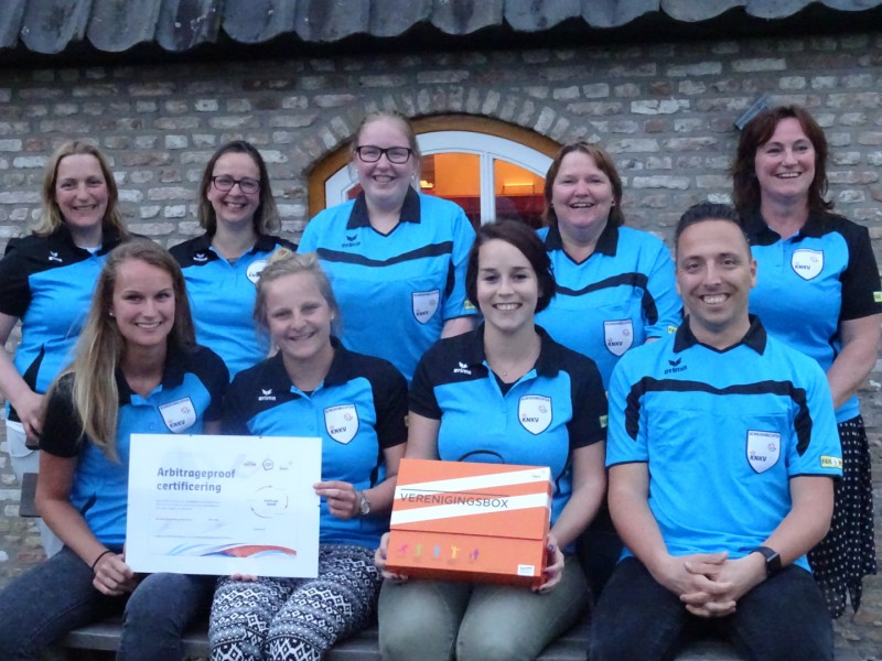 DKV Flash als eerste dameskorfbalvereniging in Nederland Arbitrageproof!